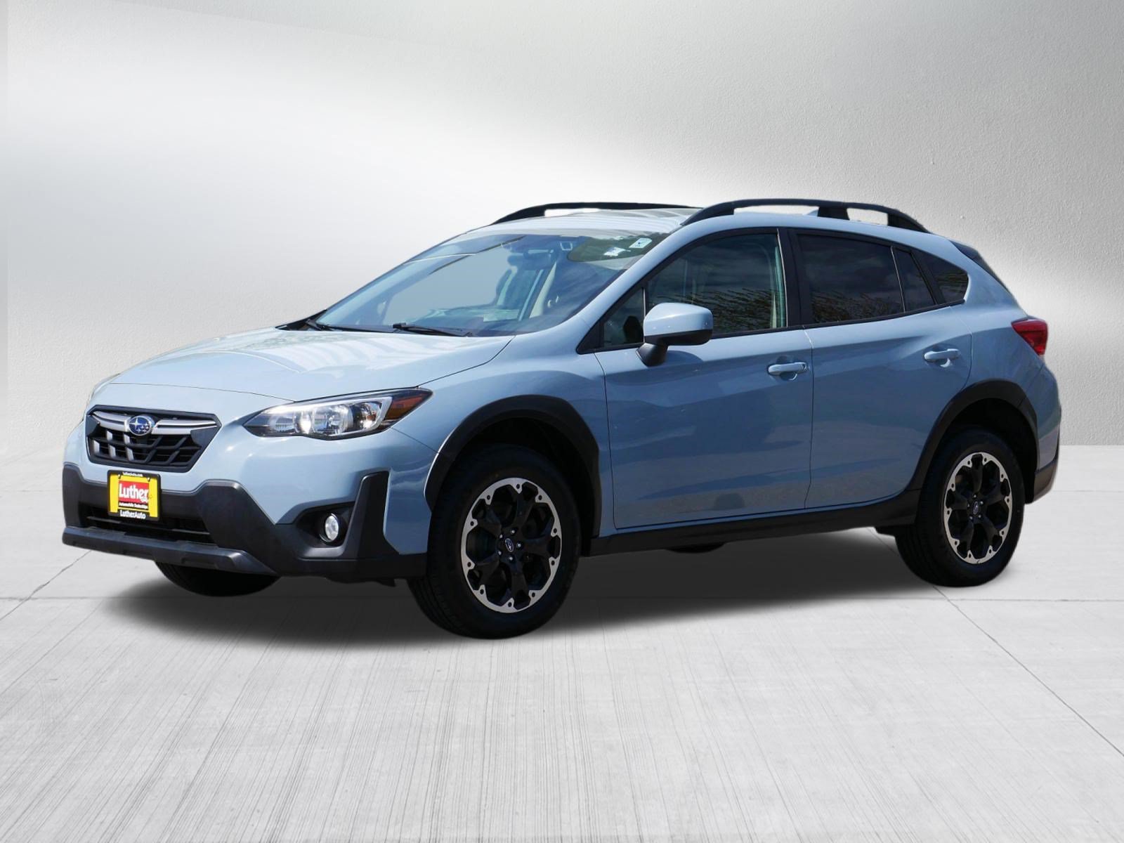 Used 2021 Subaru Crosstrek 2.0i Premium w/ Moonroof Package AWD/4WD image 3