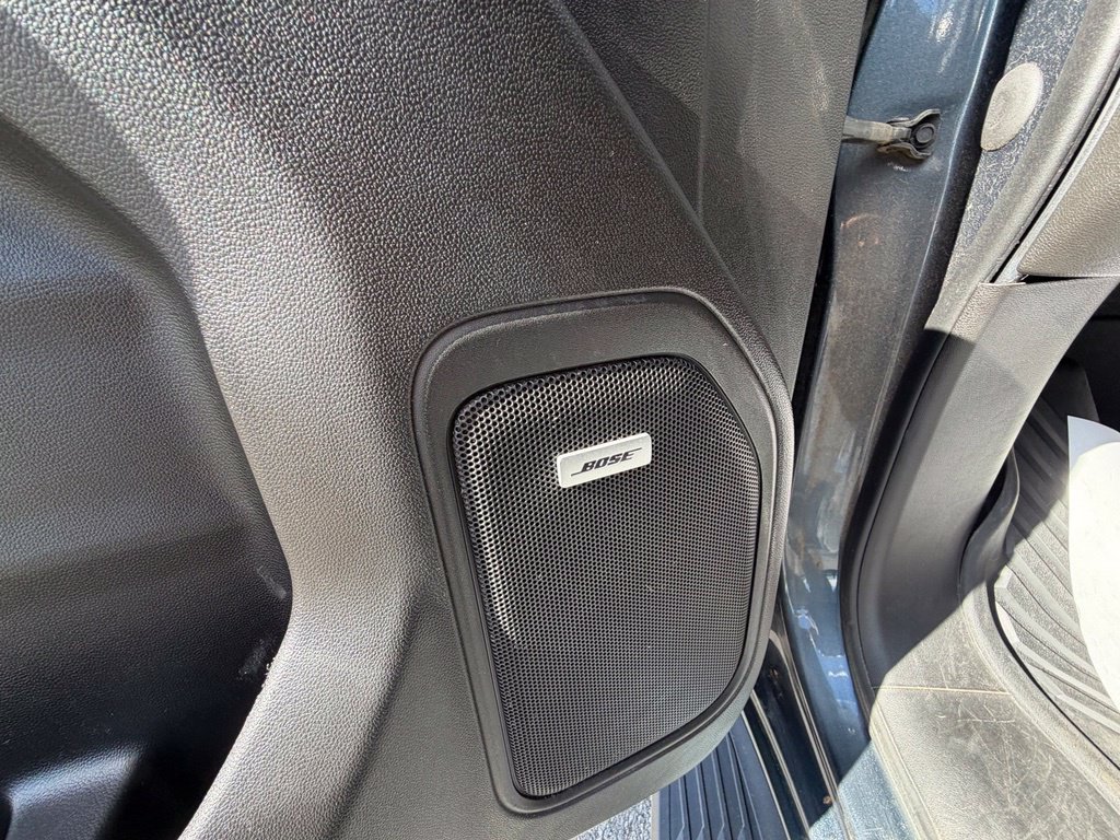 Used 2020 Chevrolet Silverado 1500 RST AWD/4WD image 16