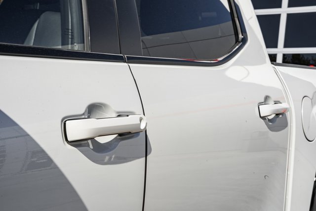 New 2026 Toyota Tundra Platinum w/ TRD Off-Road Package image 16