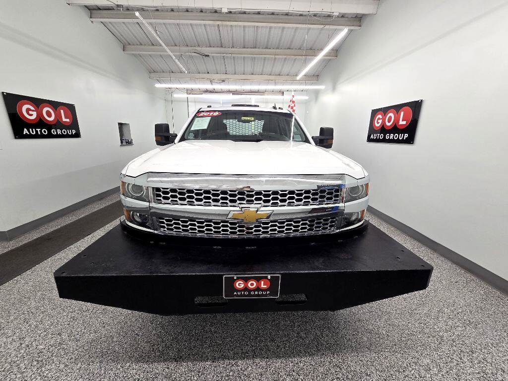 Used 2019 Chevrolet Silverado 3500 W/T w/ WT Convenience Package image 2