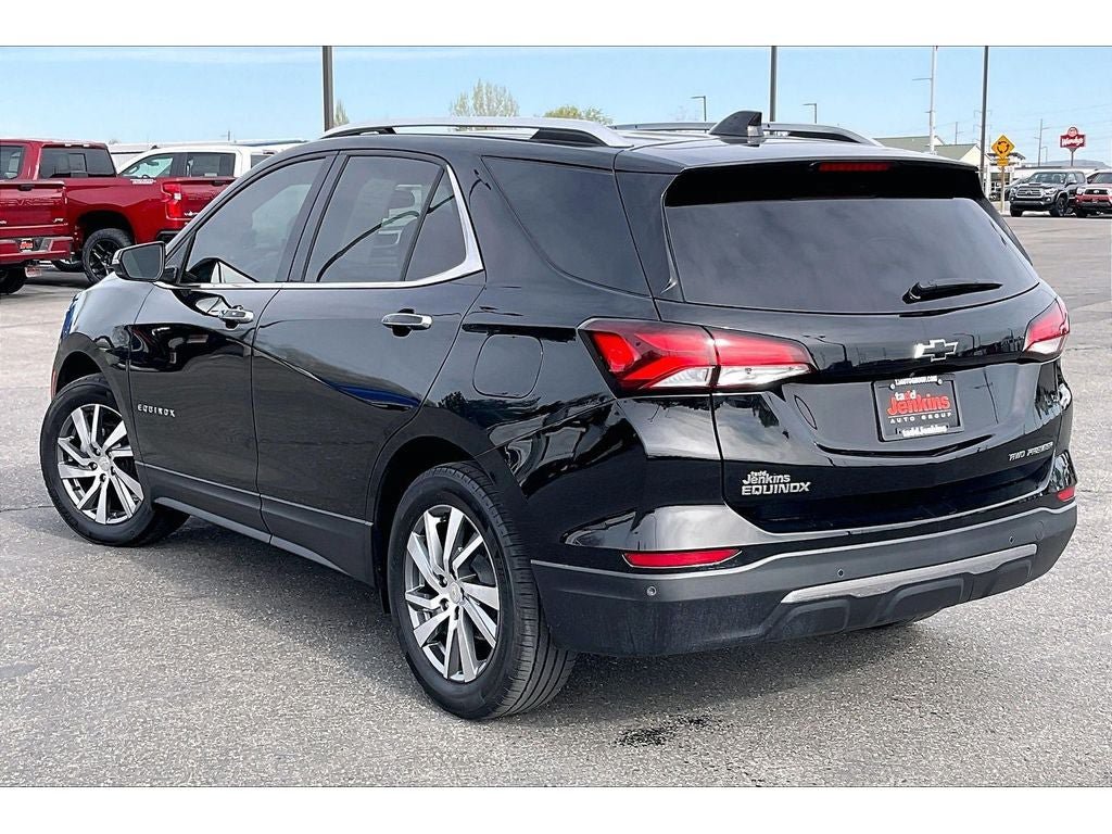 Used 2023 Chevrolet Equinox Premier AWD/4WD image 13