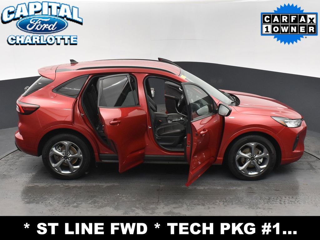 Used 2024 Ford Escape ST-Line w/ Tech Pack #1 image 29