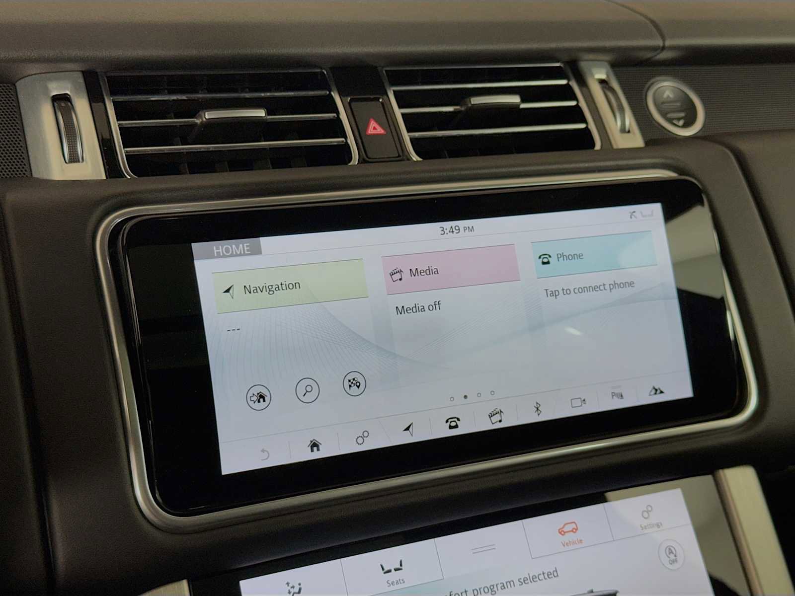 Used 2022 Land Rover Range Rover P525 Westminster Edition image 13