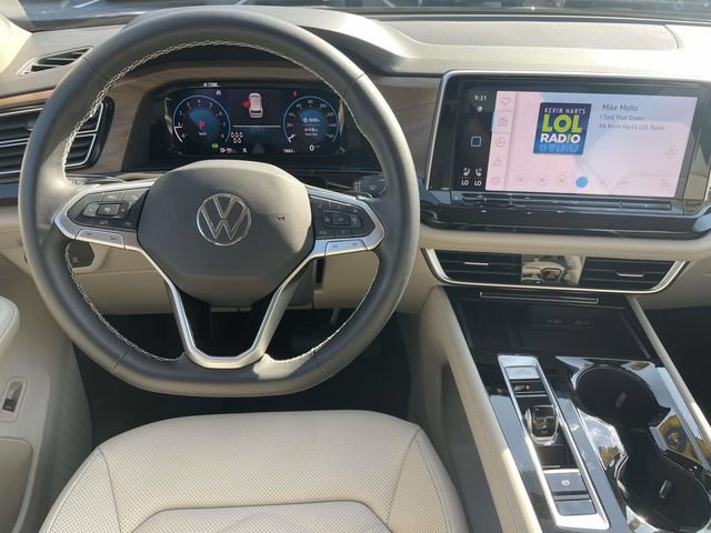 Certified 2026 Volkswagen Atlas SE w/ Panoramic Sunroof Package FWD image 15