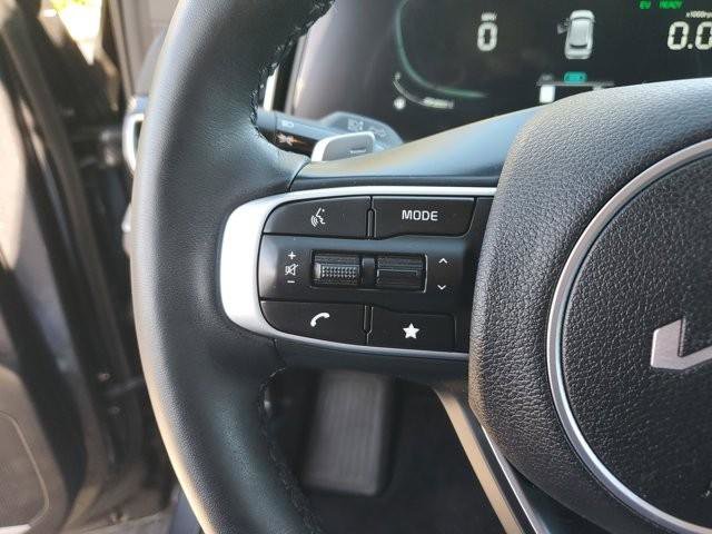 Used 2023 Kia Sportage EX image 26