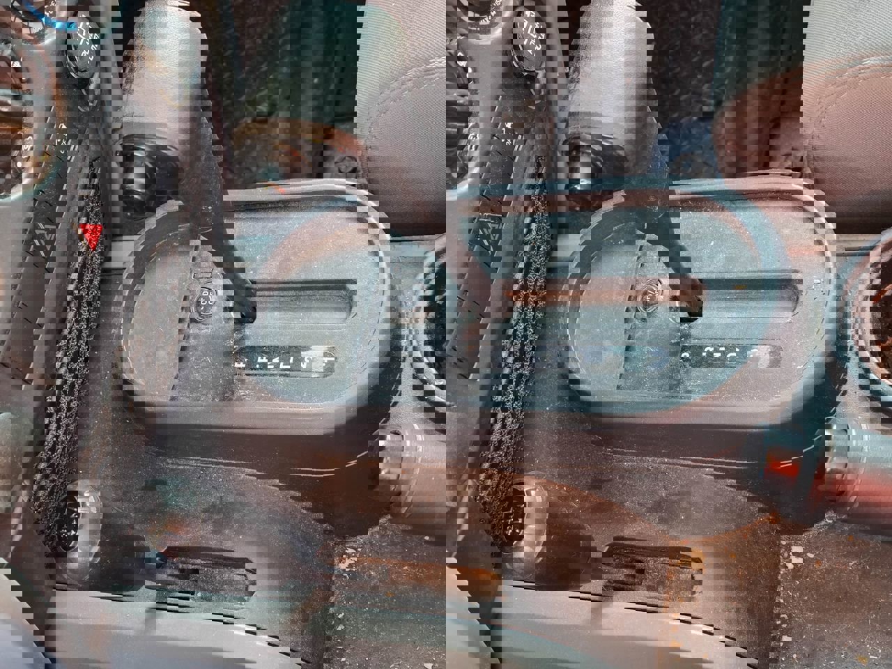 Used 2010 Jeep Wrangler Unlimited Sahara w/ Dual Top Group image 17