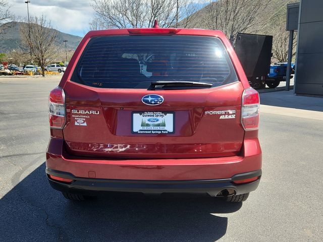 Used 2016 Subaru Forester 2.5i AWD/4WD image 4