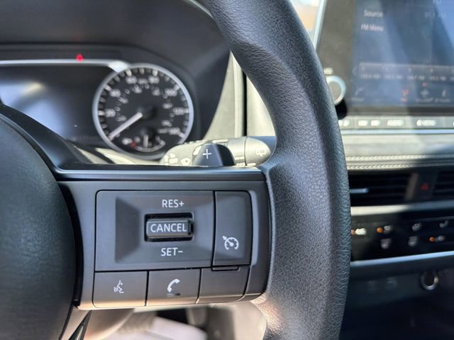 Used 2023 Nissan Rogue S FWD image 20