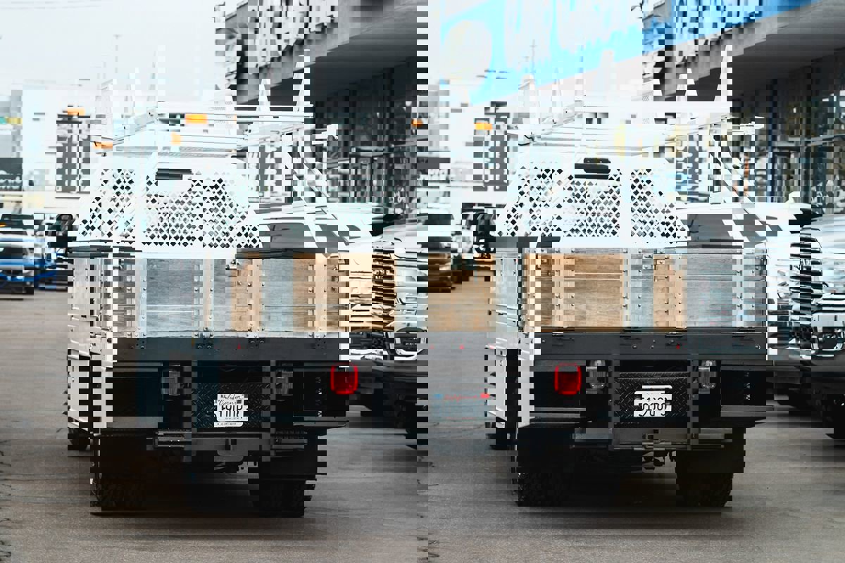 Used 2020 Ford F350 XL w/ Power Equipment Group image 10