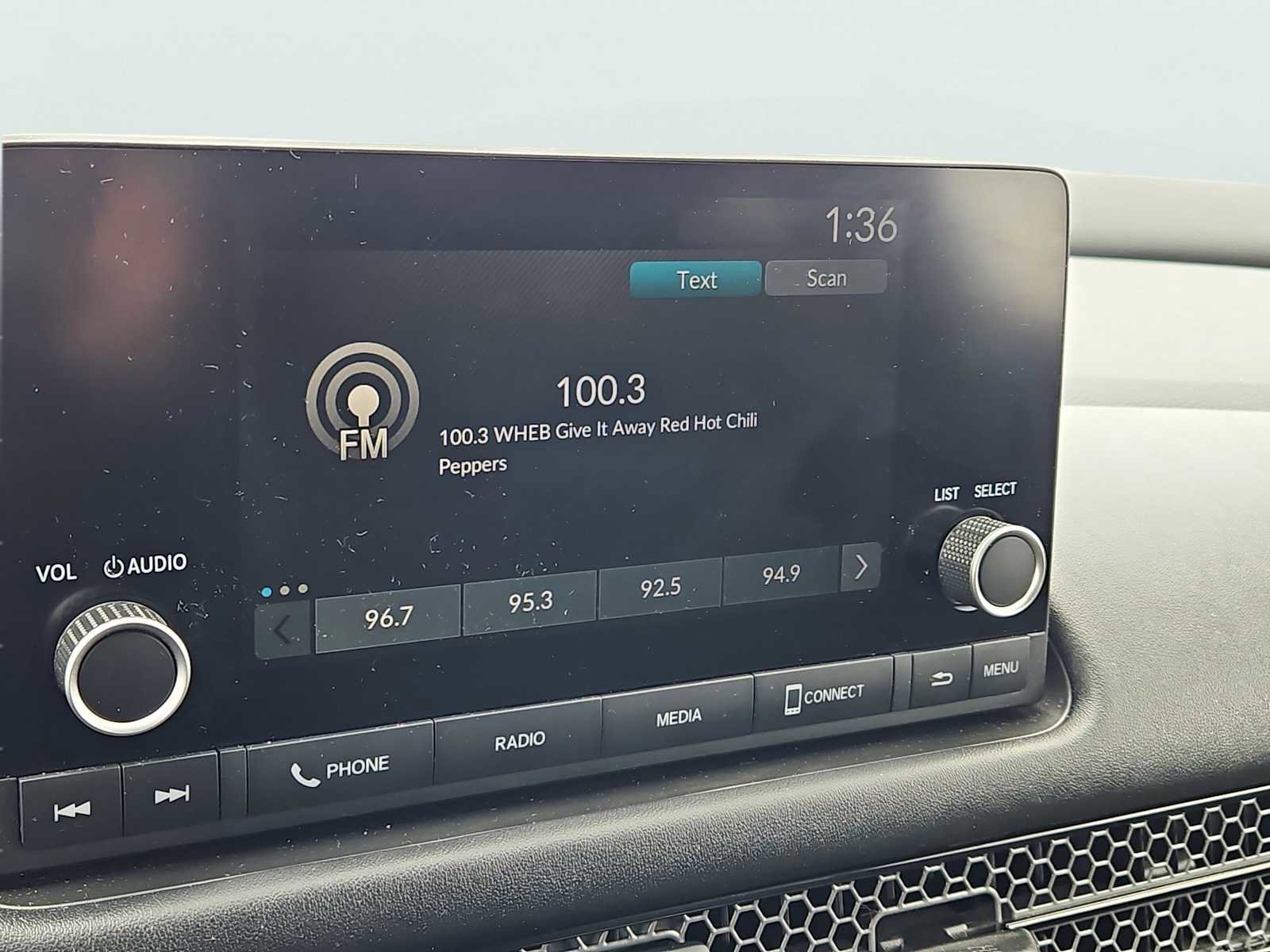 Certified 2024 Honda HR-V Sport image 23