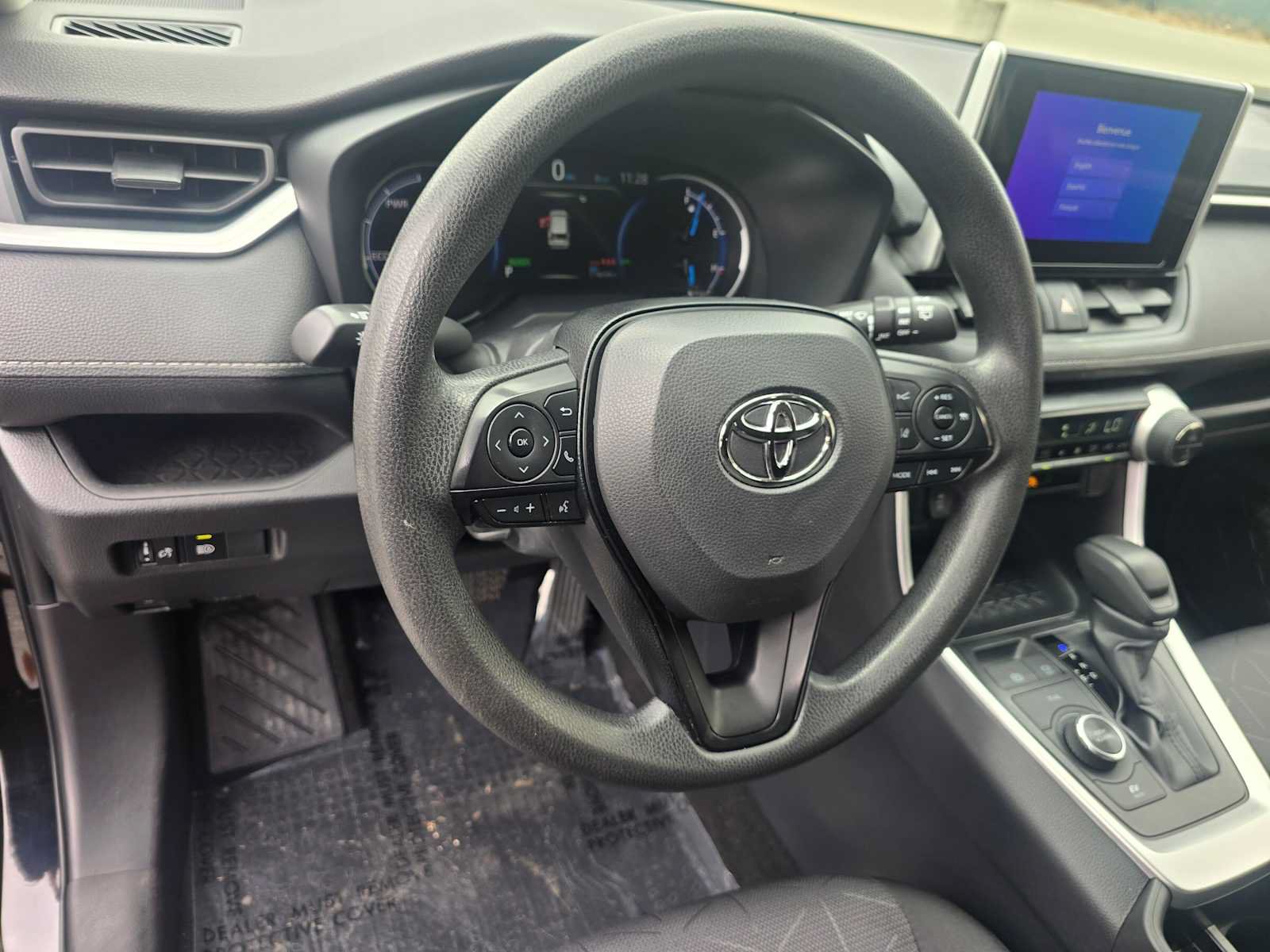 Used 2024 Toyota RAV4 XLE AWD/4WD image 24