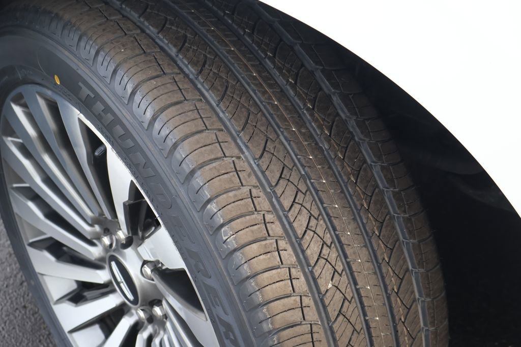 Used 2021 Lincoln Navigator L Reserve w/ Luxury Package image 14