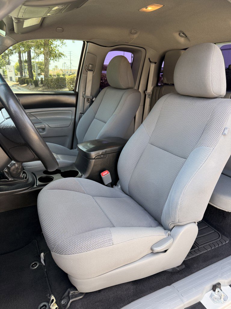 Used 2014 Toyota Tacoma 2WD Access Cab w/ Convenience Package image 29