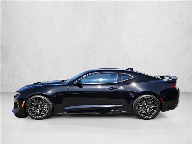 Used 2018 Chevrolet Camaro ZL1 RWD image 7