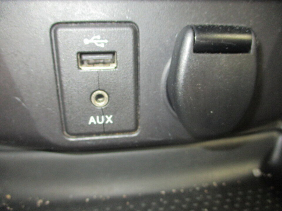 Used 2014 Nissan Rogue SL image 38