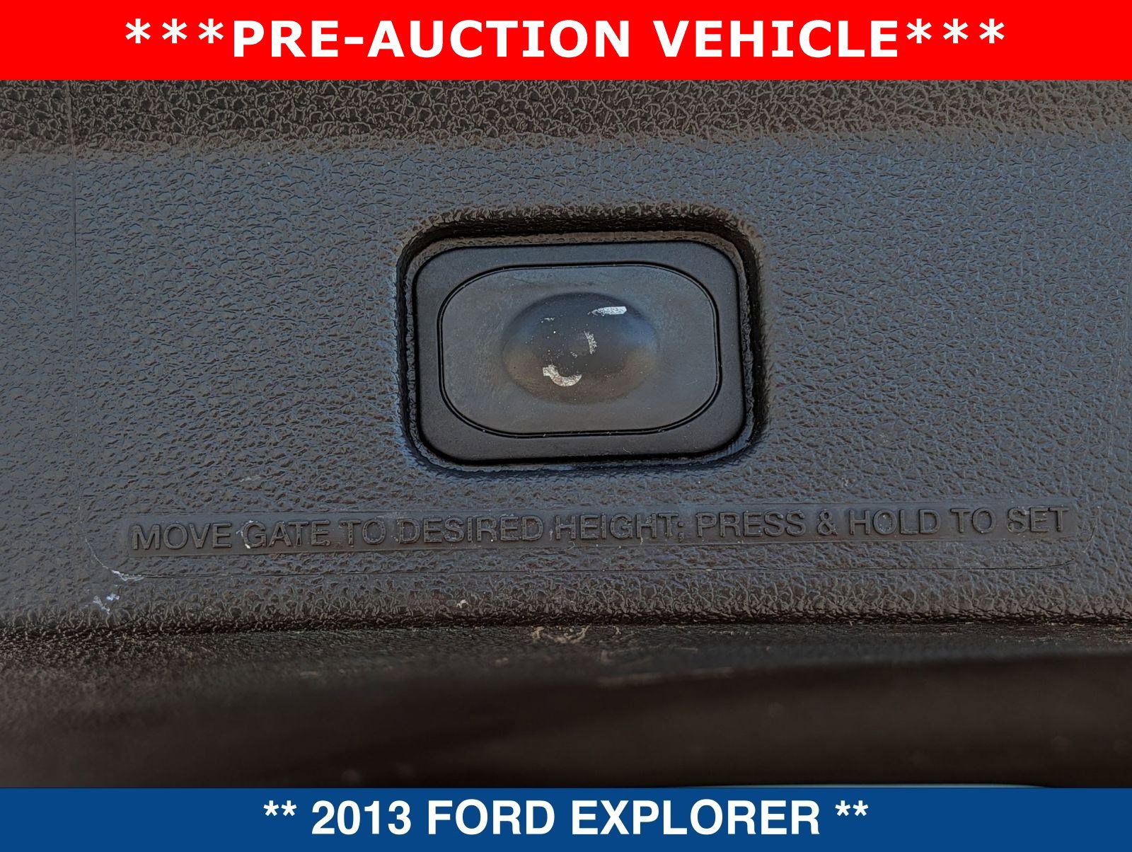 Used 2013 Ford Explorer XLT image 14