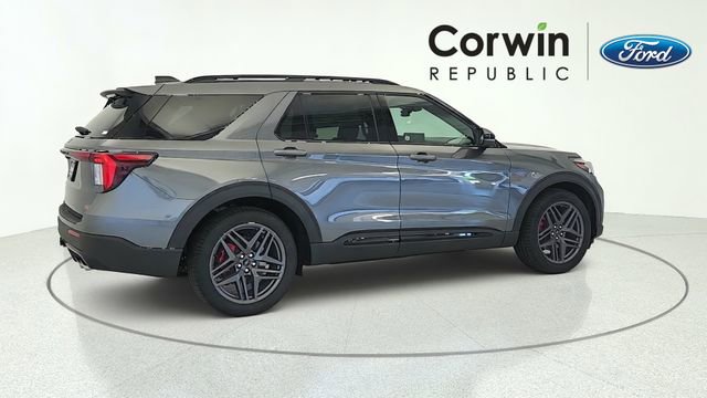 New 2026 Ford Explorer ST w/ Sun And Sound Package AWD/4WD image 8