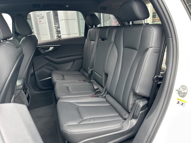 New 2025 Audi Q7 3.0T Premium Plus image 10