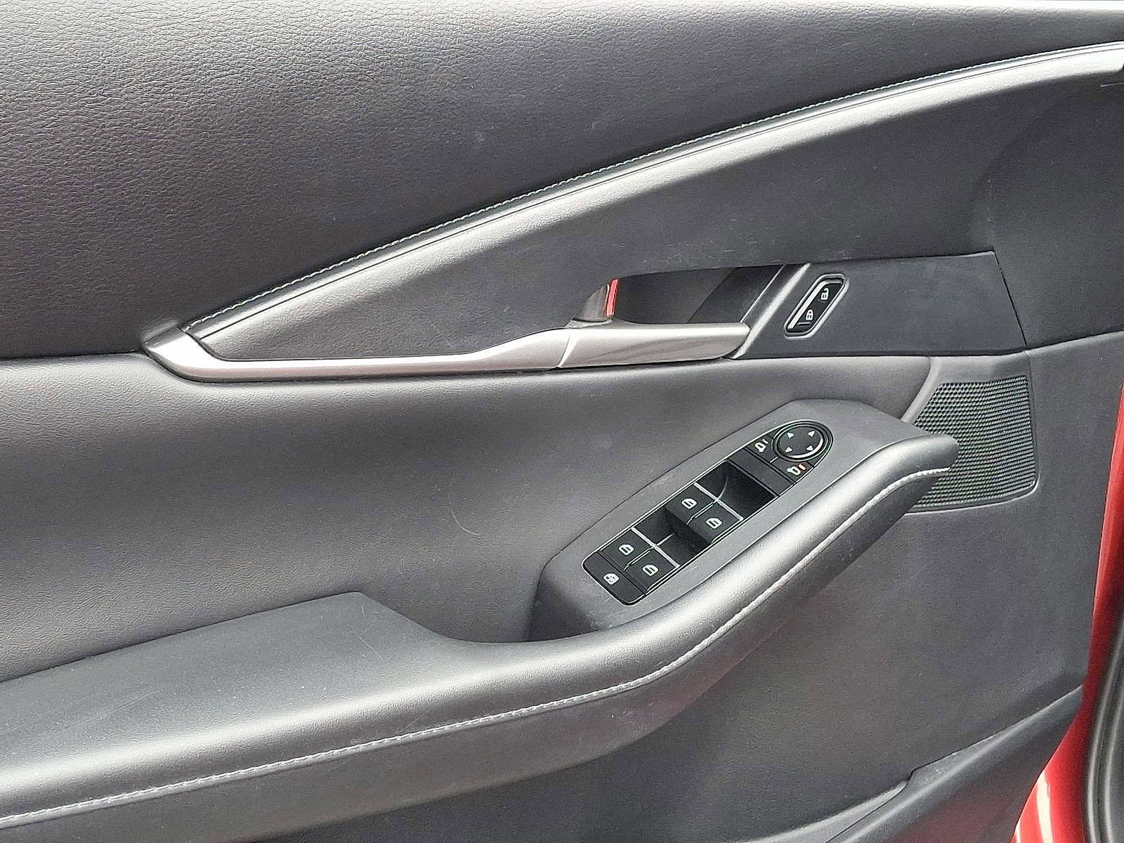 Used 2021 MAZDA CX-30 AWD 2.5 S w/ Select Package image 10