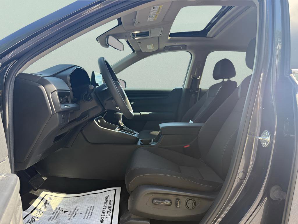 Used 2024 Honda CR-V EX image 9