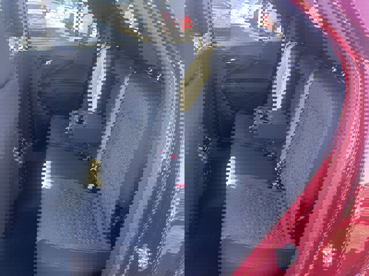 Certified 2024 Chevrolet Equinox LT w/ LPO, Floor Liner Package image 23