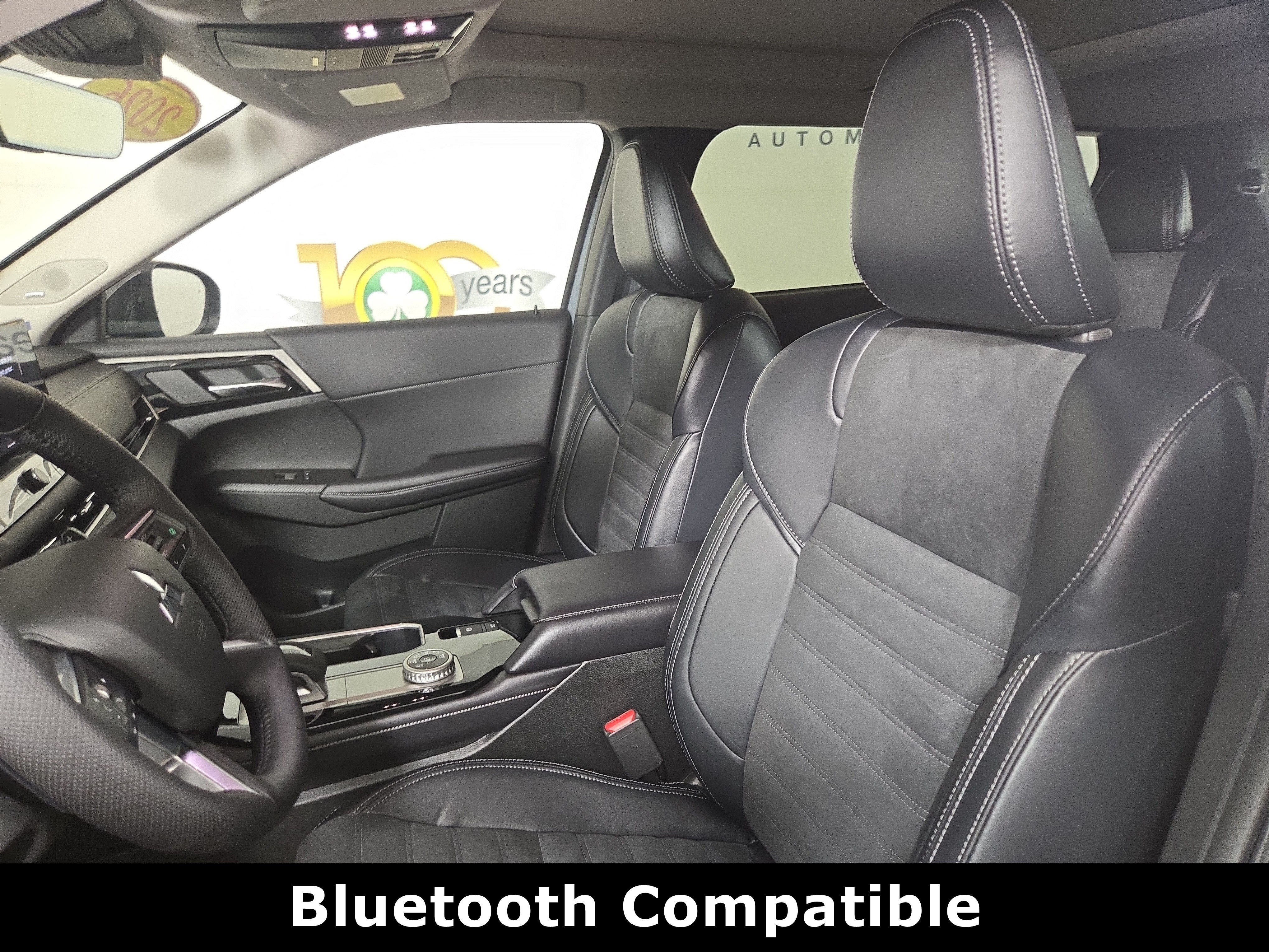 New 2026 Mitsubishi Outlander AWD image 10