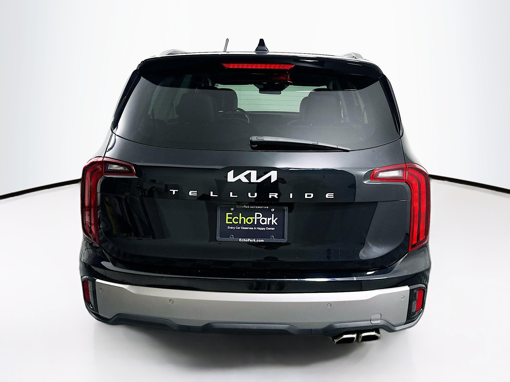 Used 2025 Kia Telluride S FWD image 7