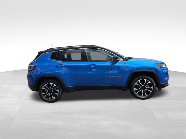 Used 2022 Jeep Compass Limited AWD/4WD image 6