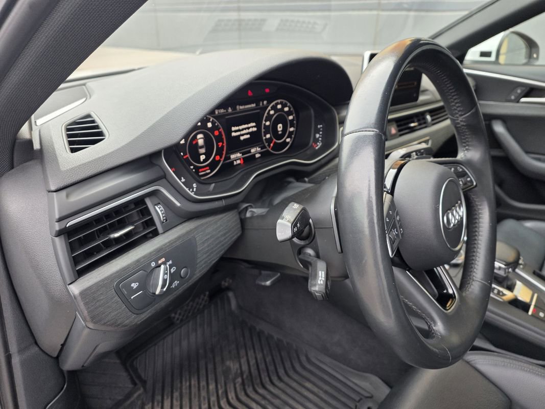 Used 2018 Audi A4 2.0T Ultra Premium Plus w/ Premium Plus Package FWD image 12