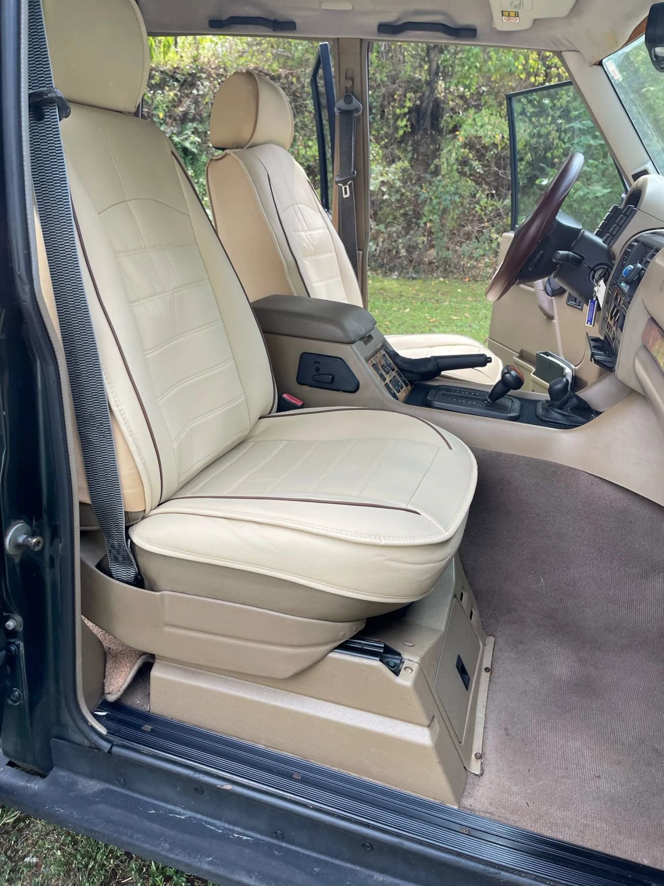 Used 1999 Land Rover Discovery SD image 14