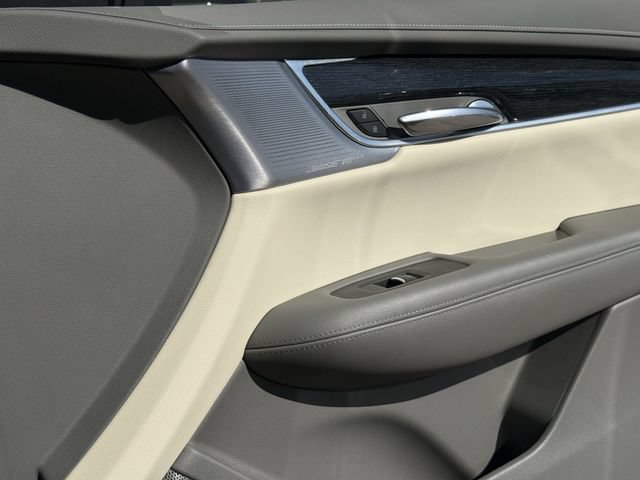 Used 2024 Cadillac XT6 Premium Luxury FWD image 28
