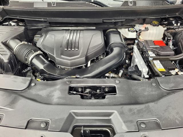 Used 2025 Chevrolet Traverse LT AWD/4WD image 27