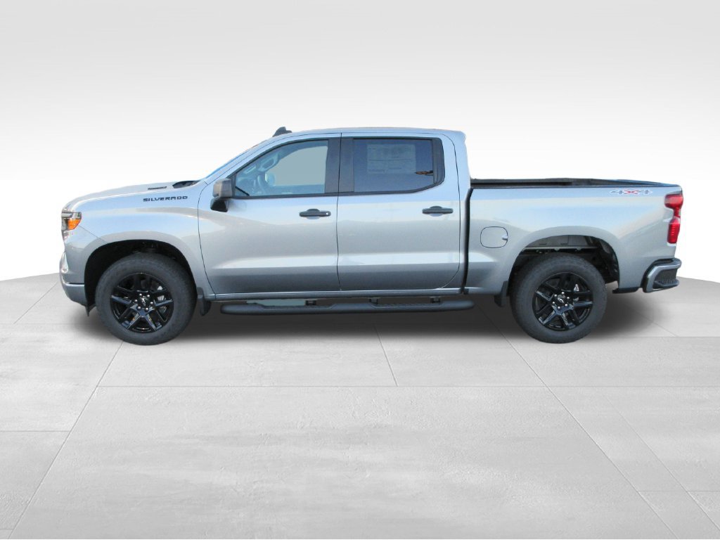 New 2026 Chevrolet Silverado 1500 Custom w/ Turbomax Blackout Package AWD/4WD image 2