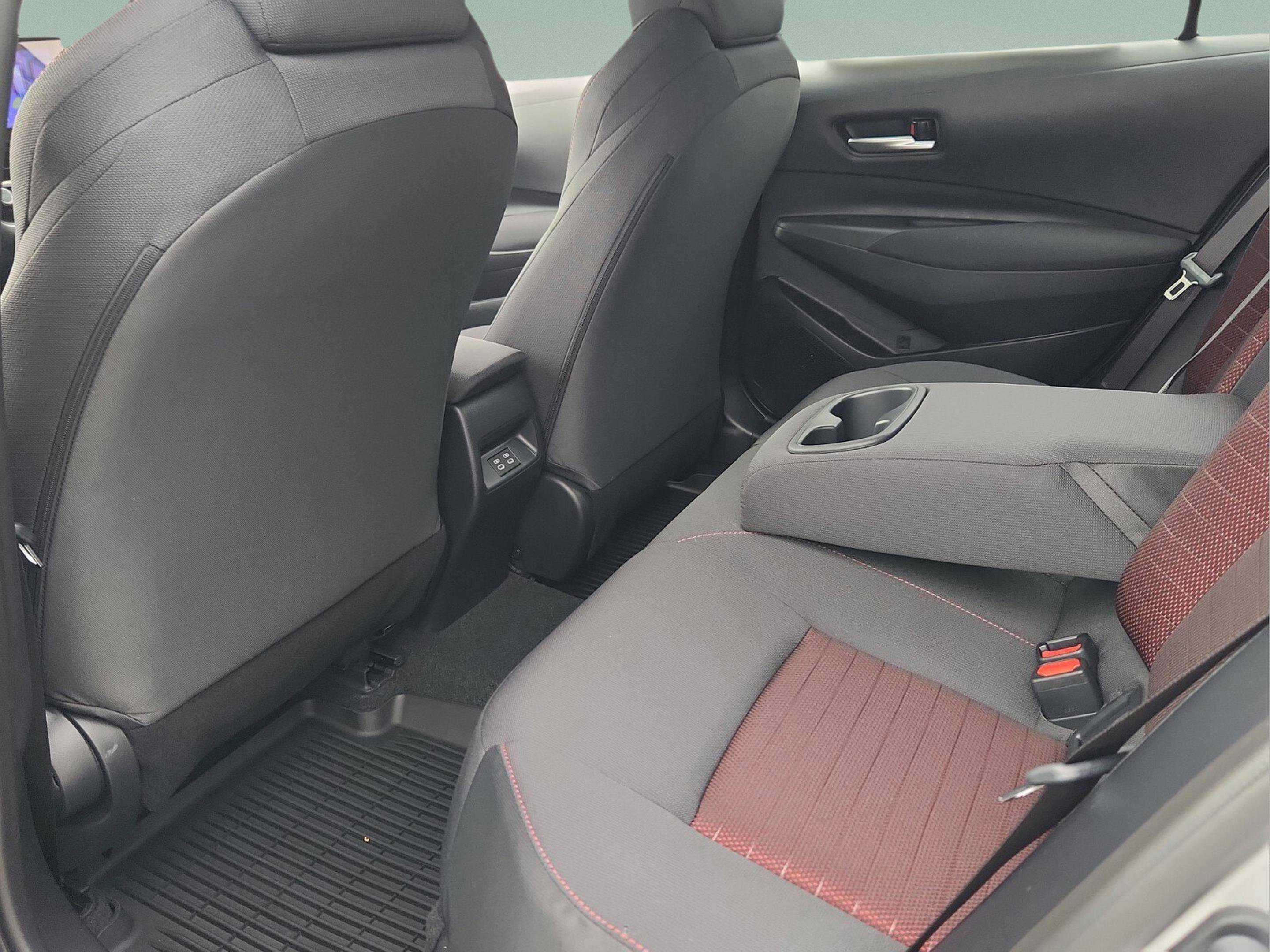 New 2026 Toyota Corolla SE image 10