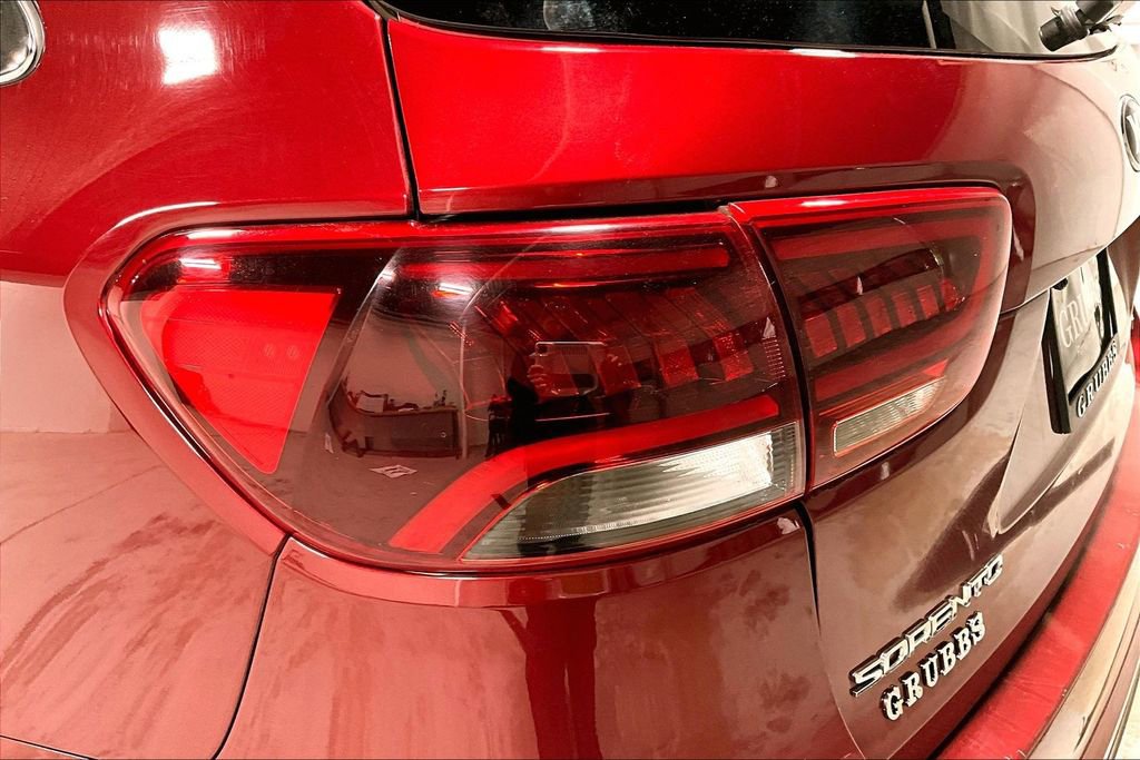Used 2019 Kia Sorento EX image 37
