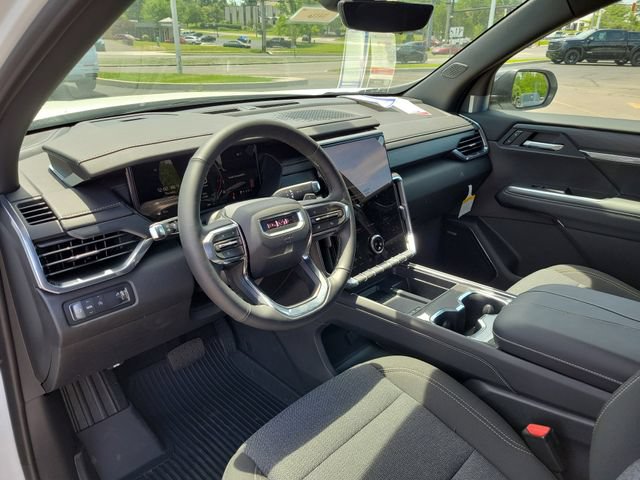 New 2026 GMC Acadia Elevation w/ Black Edition FWD image 18