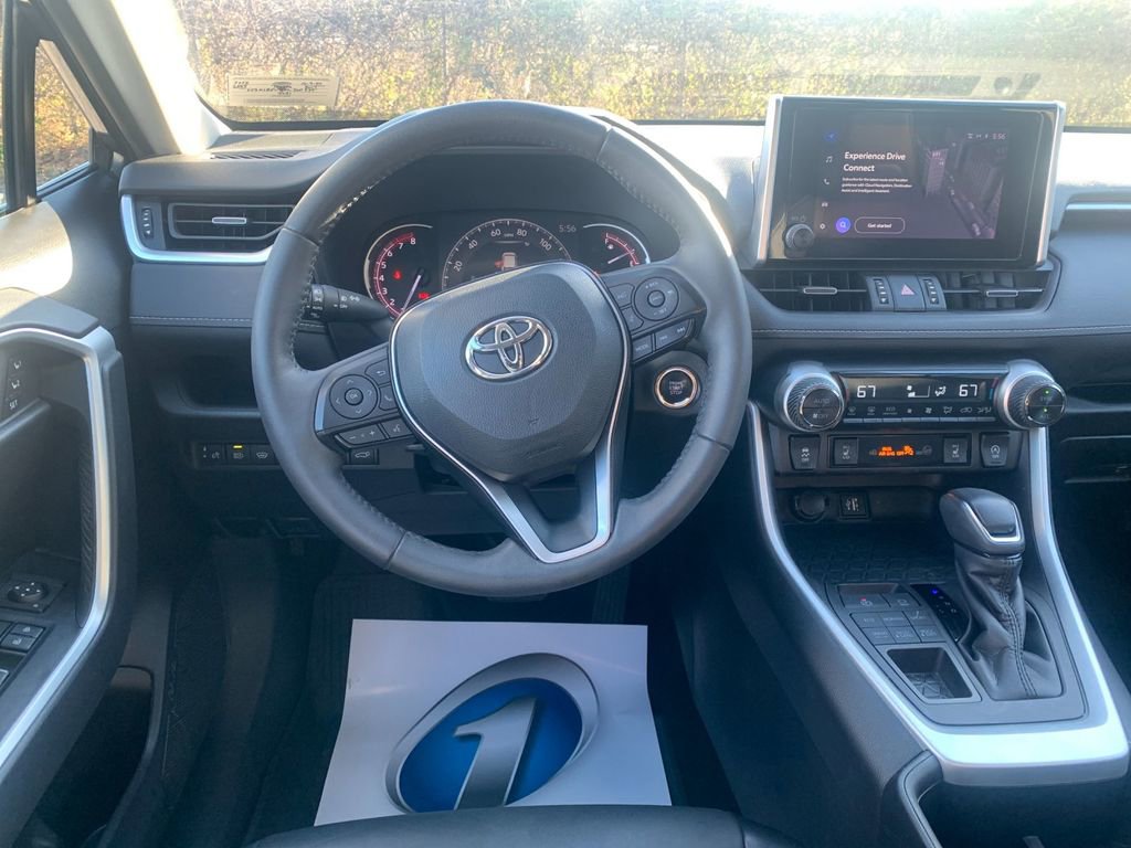 Used 2023 Toyota RAV4 XLE Premium AWD/4WD image 17