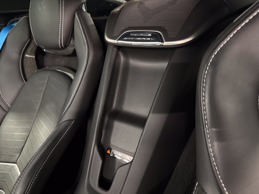 Used 2021 Chevrolet Corvette Stingray Preferred Cpe w/ Battery Protection Package RWD image 24