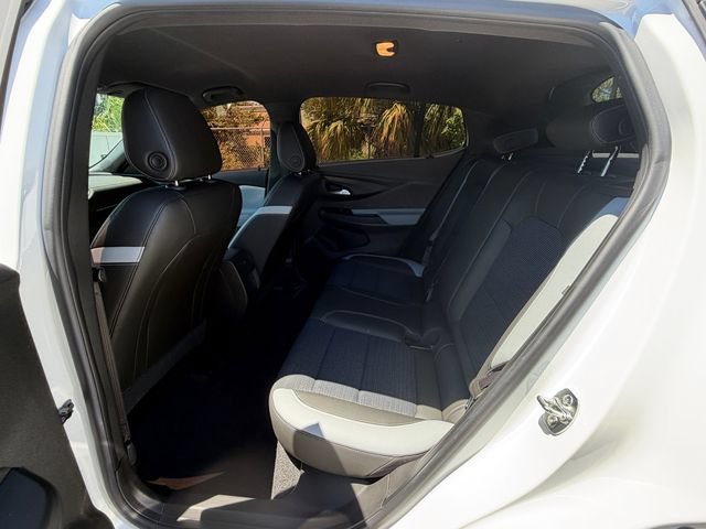 Certified 2024 Buick Envista Preferred w/ Advanced Safety Package FWD image 14
