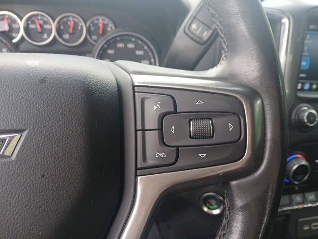 Used 2020 Chevrolet Silverado 1500 RST AWD/4WD image 32