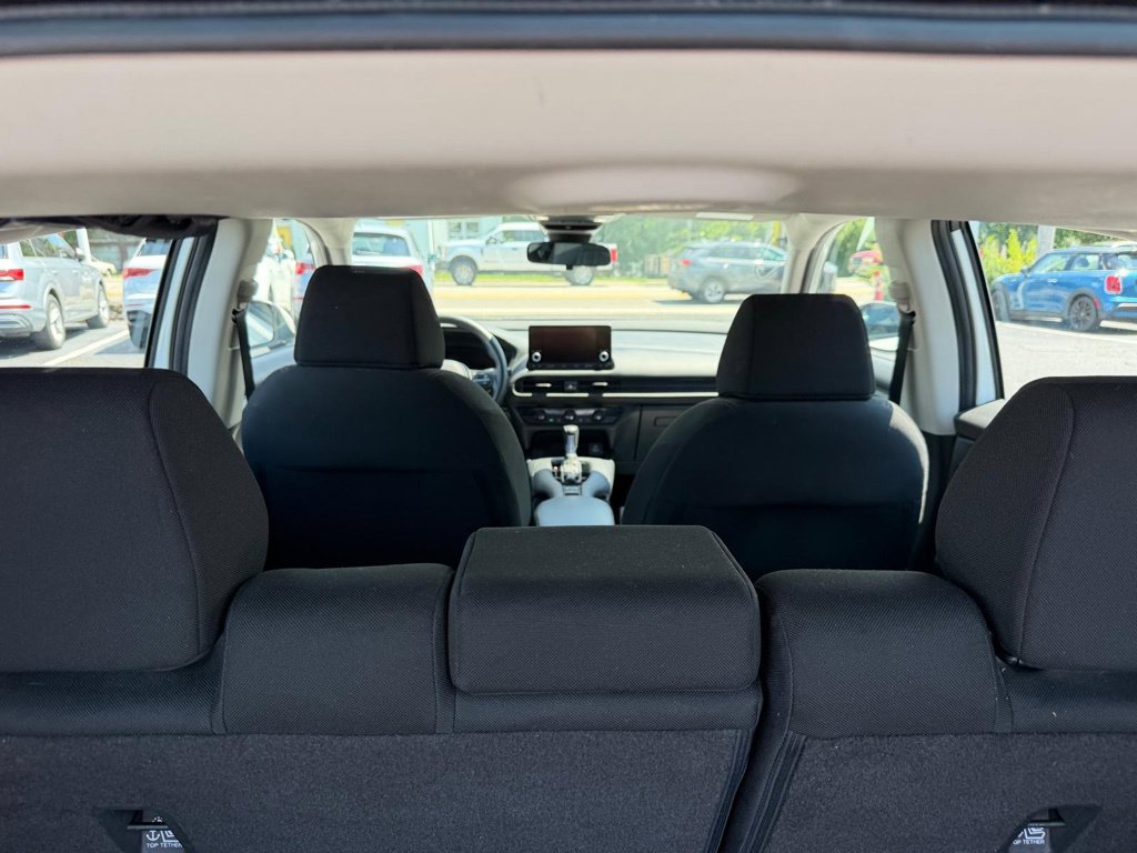 Used 2025 Honda HR-V LX image 19
