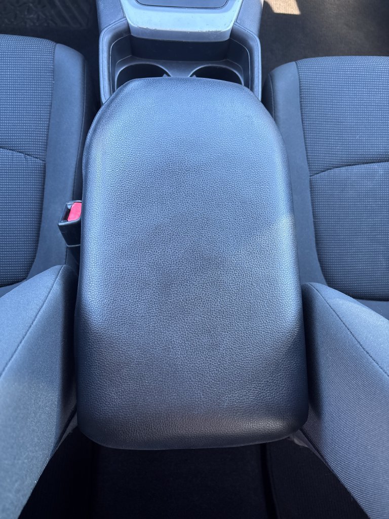 Used 2019 Toyota RAV4 LE w/ Carpet Mat Package AWD/4WD image 22