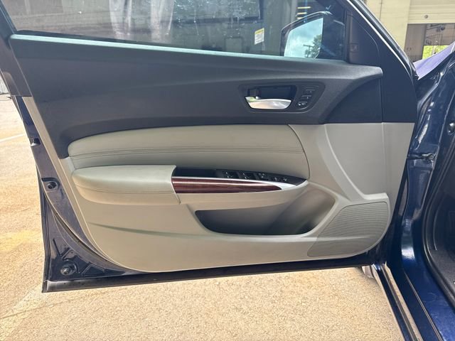 Used 2016 Acura TLX V6 w/ Technology Package FWD image 15