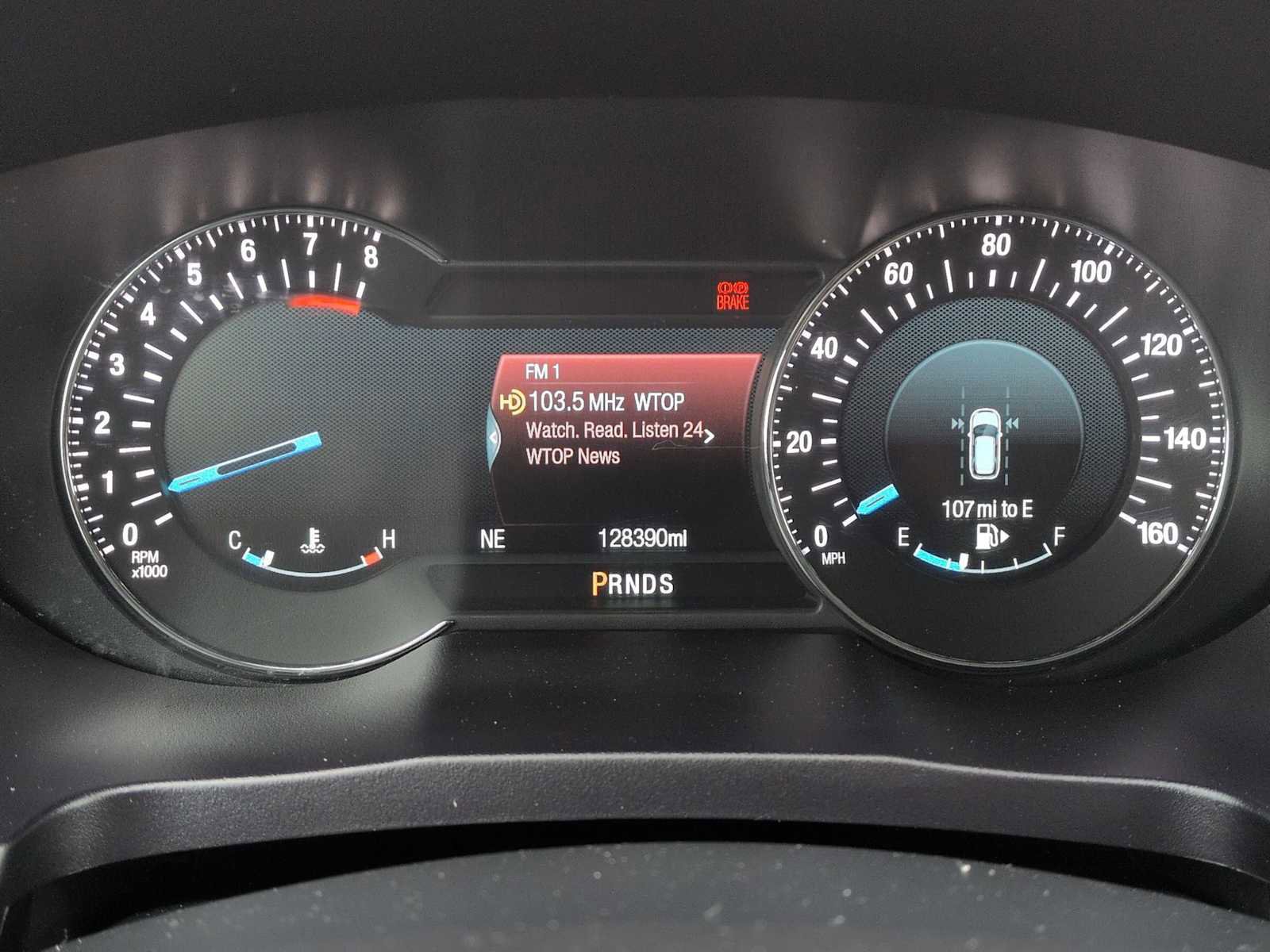 Used 2017 Ford Explorer Platinum image 35