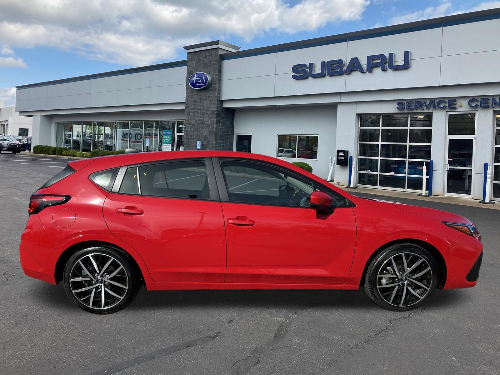 Used 2025 Subaru Impreza 2.0i Sport image 8