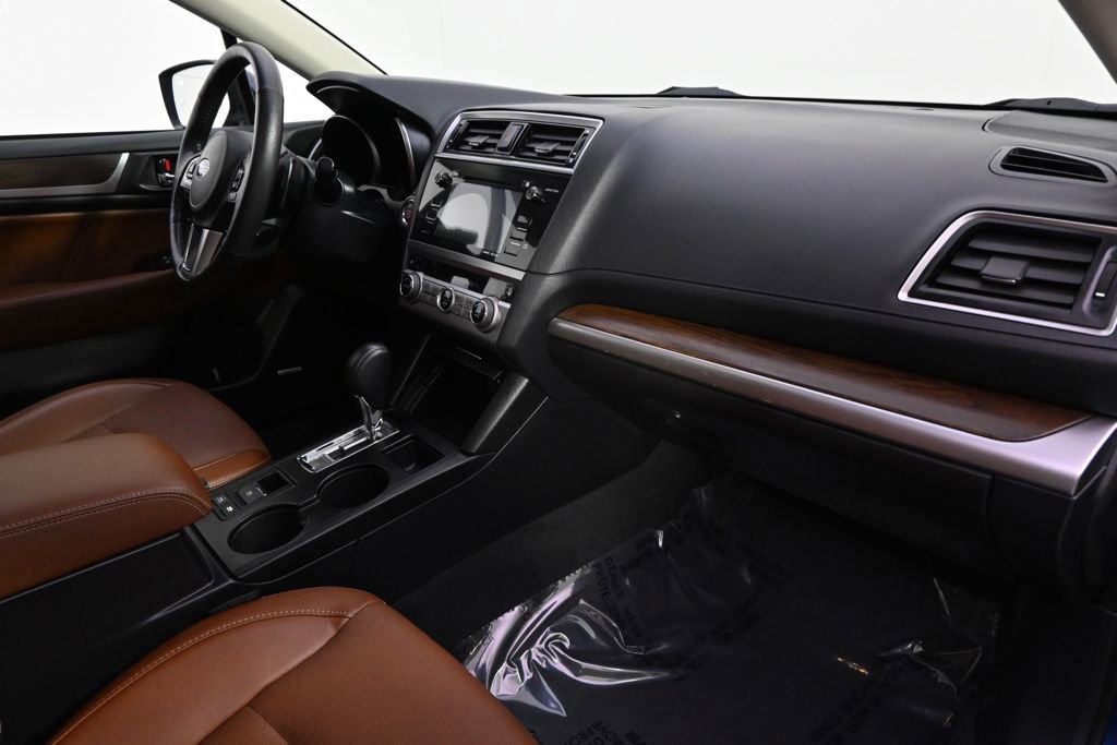 Used 2017 Subaru Outback 3.6R Touring w/ Popular Package #5A image 15