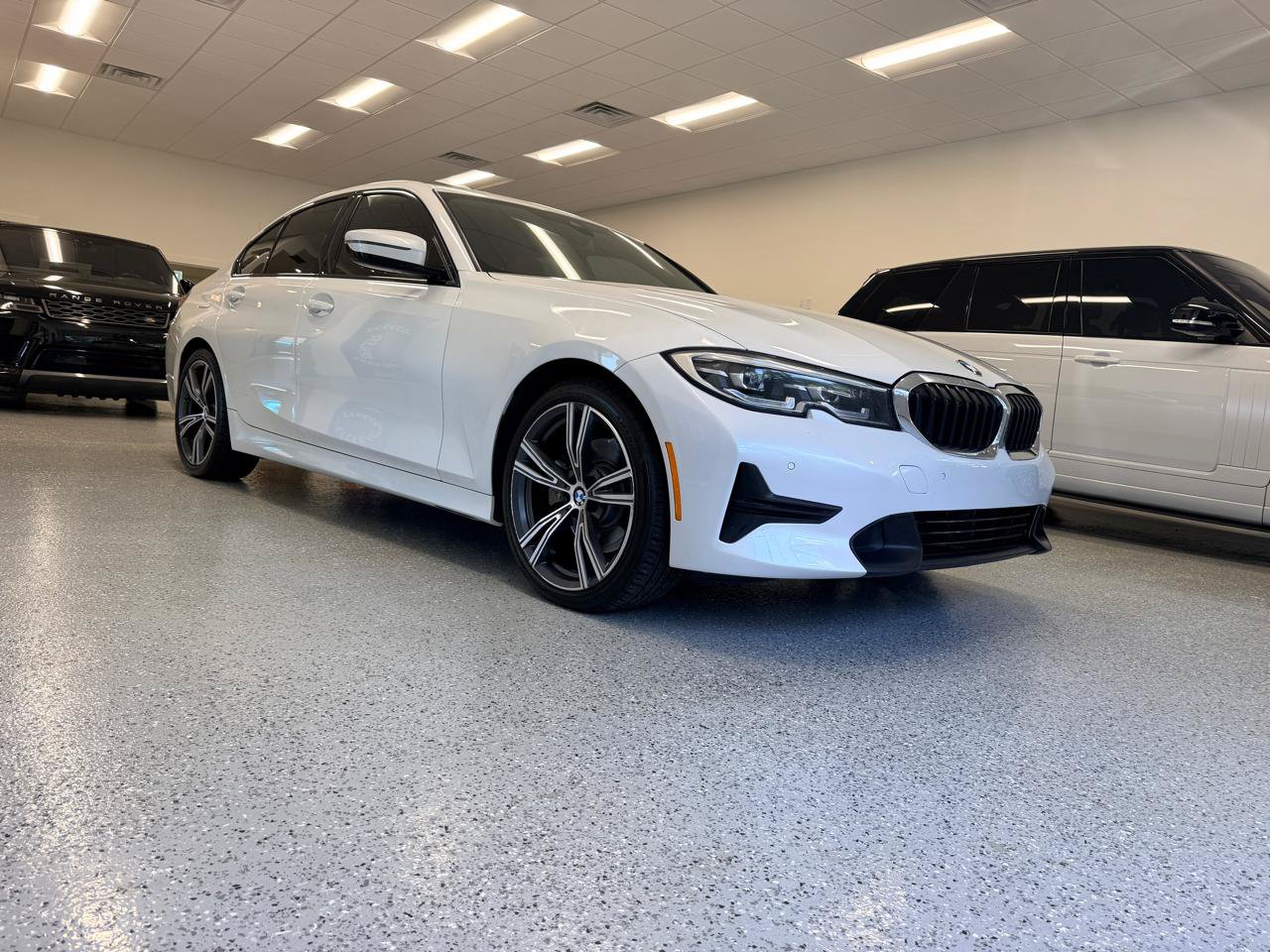 Used 2022 BMW 330i Sedan w/ Convenience Package RWD image 9