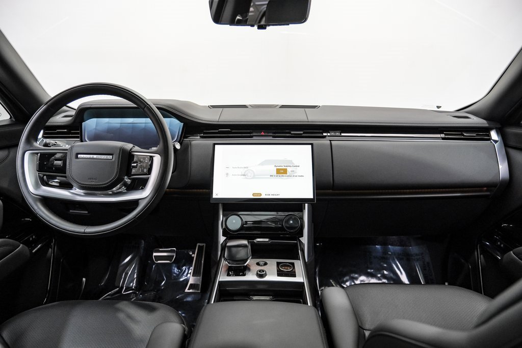 Used 2023 Land Rover Range Rover SV image 15
