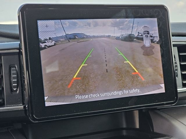 Certified 2023 Ford Explorer XLT w/ Equipment Group 202A image 10