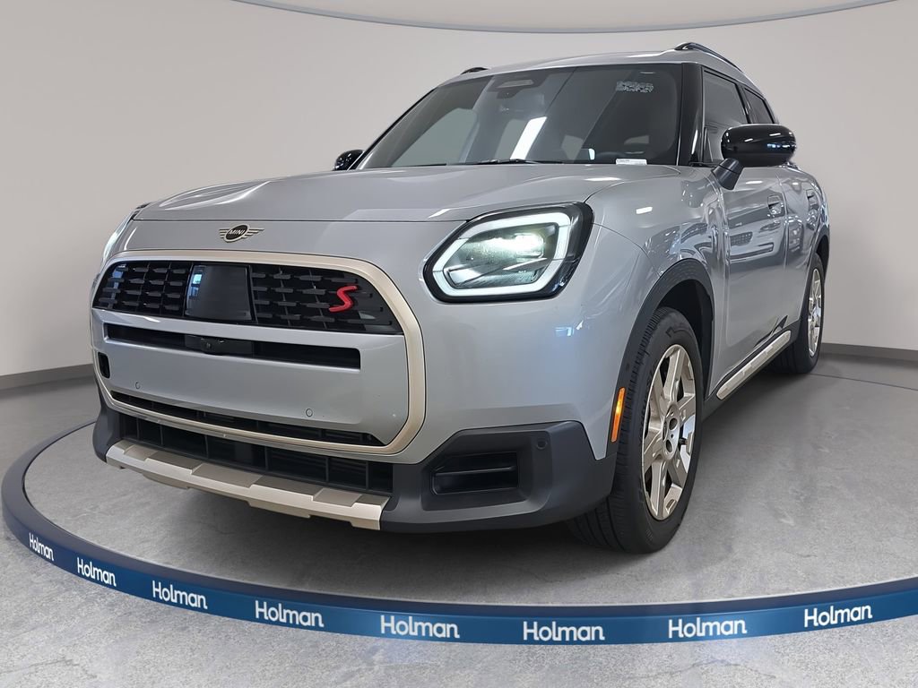 Used 2025 MINI Cooper Countryman S w/ Comfort Package Max image 1